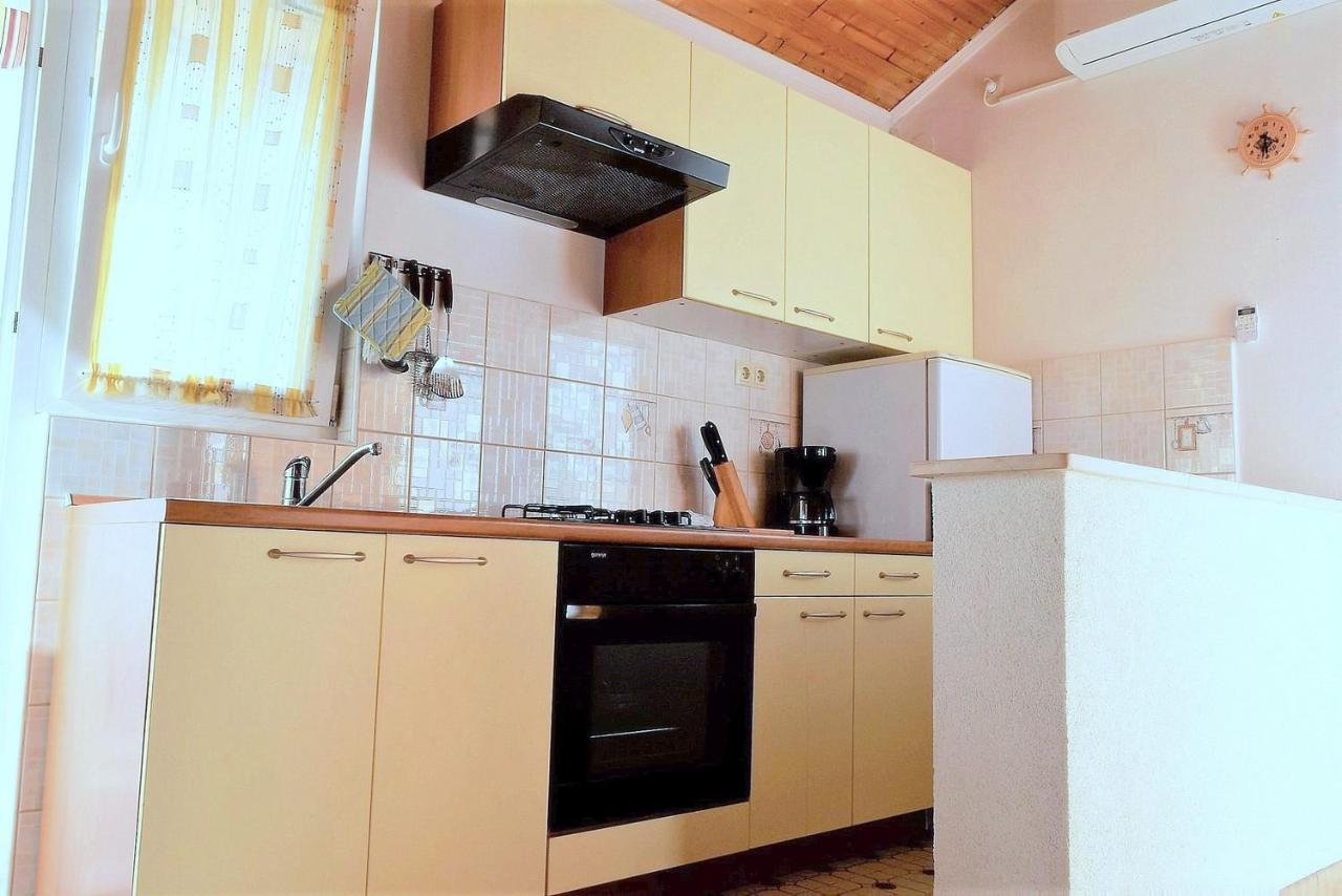 Zoro Apartments Palit Zewnętrze zdjęcie