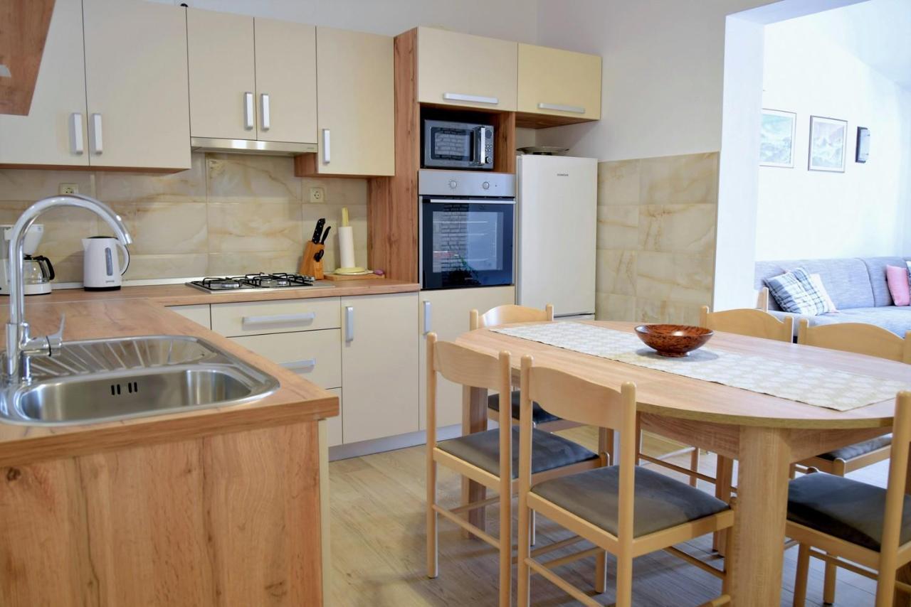Zoro Apartments Palit Zewnętrze zdjęcie