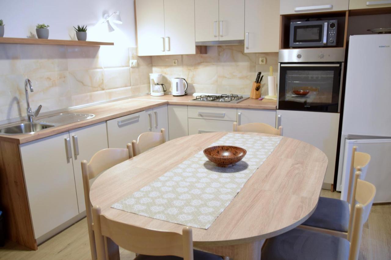 Zoro Apartments Palit Zewnętrze zdjęcie